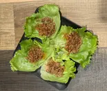 あぐータコミートのレタス包み（アグーダイブ）
