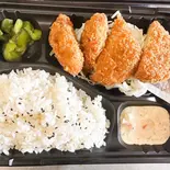 カキフライ弁当（もとらく弁当）