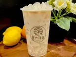 M台湾仙草ゼリージャスミンミルクティー（台湾唐揚げ ジーパイ先生  上野店Taiwanese Fried Chicken FAST FOOD）