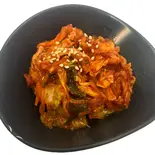 白菜キムチ(Napa Cabbage Kimchi)（韓国料理＆焼肉 小山ホルモン）
