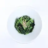 ほうれん草ナムル（ふらの和牛 よしうし）
