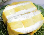 生パインのサンドイッチ（パイナップルフィールド）