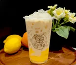 M プリンウーロンミルクティー（台湾タピオカミルクティー 茶の物語 中野店 CHAWUYU BUBBLE TEA）