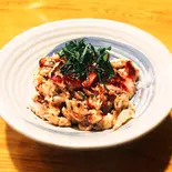 ささみのひも入り梅肉和え (数量限定) Chicken Tender with Plum Sauce(肉料理すが本)