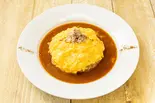 【人気No.2】カレーオムチャーハン Curry ＆ Fried Rice Omelette（元祖オムチャーハン専門店 オムちゃん食堂 都島LAB）