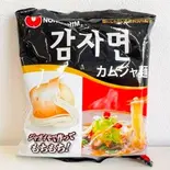 [農心]カムジャ麺 1P（韓ビニ 足立店）