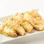 ガーリックチーズナン/Garlic Cheese Nan(MONSOON RESTAURANT)
