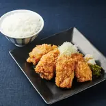 マルキン醤油からあげ弁当(4個)（3年連続からあげグランプリ金賞受賞 元祖からあげの中津家 博多店）