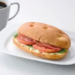 D-SET:パストラミポーク＆彩り野菜フォカッチャ（カフェ・ド・クリエ 博多大博通店）