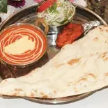 バターチキンカレーセット( butter chicken cury set)（本格タンドリーカフェ虹）