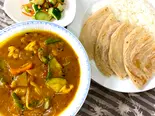 Vegetable ＆ Beans Curry Paratha Set 豆と野菜カリーパラタセット(日本米ハーフ)（南インド料理コチンニヴァース）