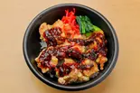 唐揚げ丼(辛味噌ソース)（鳥益）