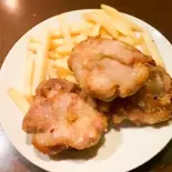 塩唐揚げ＆ポテト（飲み友酒場わかにゃん）