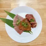 黒毛和牛そとひら丼(和牛ホルモン 牛とろ亭)