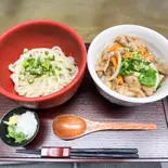 スタミナ丼セット（自家讃岐麺処いち撚）