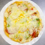 ナンピザ NanPizza（インドネパールレストラン ヴィヤンジャン）