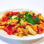 鶏肉のレモングラス炒め/Ga xao sa ot（ベトナムリゾートレストラン ハノイマチ）