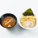 人気の魚介豚骨つけ麺（横浜家系ラーメン天神家 千住店）