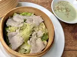 国産豚ヒレ肉と高原レタスのせいろ蒸し 豆乳オクラつけだれ(BONDI CAFE)