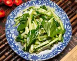 小松菜のにんにく風味炒め（天津家庭料理 一味一厨）