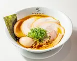 具だくさん醤油らぁ麺（ドゥエイタリアン GINZA GUCHI）