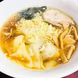 ワンタン麺（中国料理 上海）