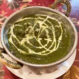 ほうれん草チキン Horenso Chicken（ティルパティインドネパールレストラン）