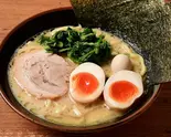 塩味玉ラーメン（横浜家系ラーメン 極味家 北浦和店）
