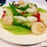 エビ、イカ、長芋、セロリのヘルシー薬膳炒め（馮記 西安刀削麺酒楼）