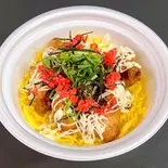 カラマヨ丼（お弁当のマルクラ）