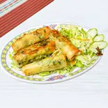 エビの春巻き炒め stir fried ebi spring roll（シンのカウマンガイ中延支店）
