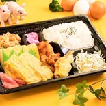 出し巻き弁当 Rolled Omelette Bento Box（金の羽根たまご）
