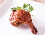 タンドゥーリチキン [2ピース] / Tandoori Chicken [2P]（タージマハール）