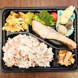 鰤西京漬け弁当プリンつき（おばんざいや早乙女 銀座本店）