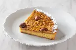 アーモンドのフロランタンタルト(カット)（フロプレステージュ 池袋ショッピングパーク店）