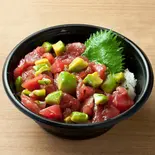 【新商品】まぐろアボカド丼(レギュラーサイズ)（【元祖】でか盛り海鮮問屋 すすきの店）