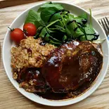 デミグラハンバーグとドライカレー（Art Cafe POLYPUS）