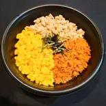 三色丼（福ちゃん弁当）