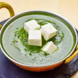 ほうれん草チーズカレー Spinach & Cheese Curry(カザーナみなとみらい)