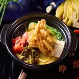 酸菜五香脆酥肉米线Crispy Pork with Pickled Vegetables Rice Noodlesカリカリ揚げ豚肉と漬け野菜の米線※辛さ:1（天府李米線 TINA'S NOODLE KITCHEN）