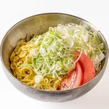 道産名物ラーメンサラダ（【産地直送‼️】俺の新鮮ネギトロ丼 北大前店）