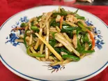 青椒肉絲（目黒餃子）