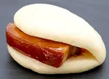 手作り皮付き角煮まん（京鵬飯店）