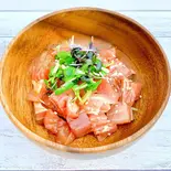 まぐろのポキ AHI POKE 単品150g(すじ)（豊洲市場直送まぐろ KEIKI BEACH 83）
