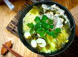酸菜牛肉過橋米線（台湾悪魔ジーパイ 川崎銀柳街店）