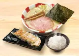 辛味噌豚骨ラーメン熟成焼餃子(4個)セット（熟成豚骨ラーメン一番軒 今池店）