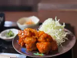 唐揚げグランプリ金賞 チリソース唐揚げ 5つ入り（和牛と海鮮浜焼き うしQかきQ）