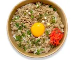 【ハーフ】鴨鶏そぼろ丼（友来）