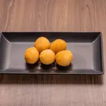 チーズボール(3個)CHEESE BALL(明洞チキン王子店)