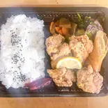 唐揚げ弁当(キッチン神)